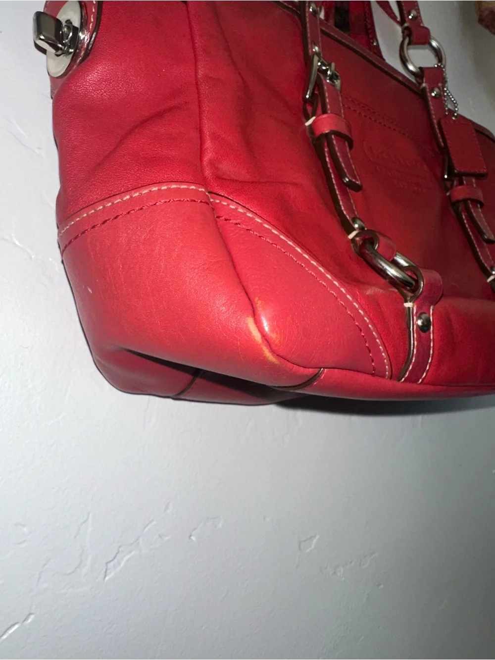 Coach classic red